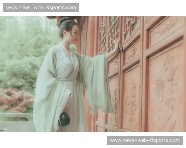 法兰西玫瑰与冰岛女侠：风情万种与率性不羁的极致碰撞